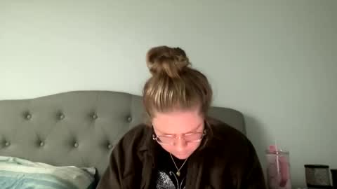 Snapshot of angeloflight273360 chatting on 24, 1, 2025 Angel of Light online show from 24, 1, 2025
