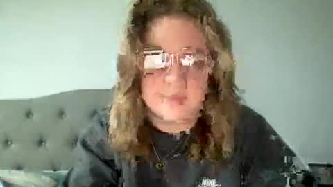 Snapshot of angeloflight273360 chatting on 25, 1, 2025 Angel of Light online show from 25, 1, 2025