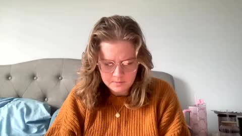 Snapshot of angeloflight273360 chatting on 30, 1, 2025 Angel of Light online show from 30, 1, 2025