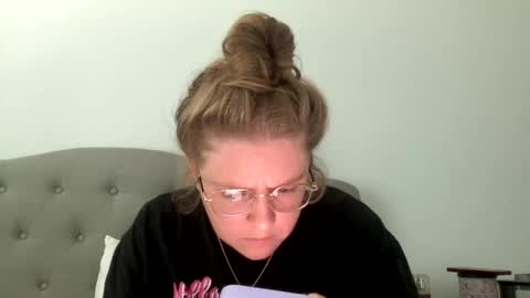 Snapshot of angeloflight273360 chatting on 8, 2, 2025 Angel of Light online show from 8, 2, 2025