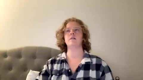 Snapshot of angeloflight273360 chatting on 13, 2, 2025 Angel of Light online show from 13, 2, 2025