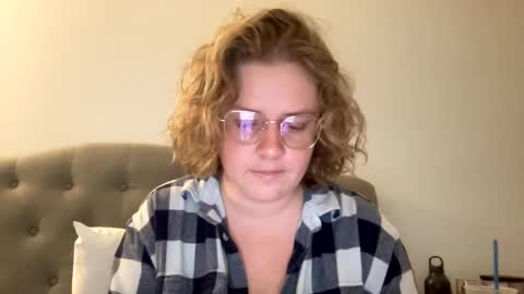 Snapshot of angeloflight273360 chatting on 13, 2, 2025 Angel of Light online show from 13, 2, 2025