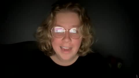 Snapshot of angeloflight273360 chatting on 20, 2, 2025 Angel of Light online show from 20, 2, 2025