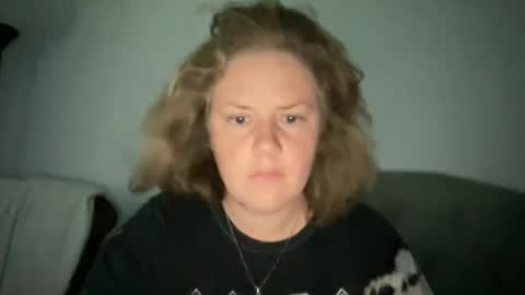 Snapshot of angeloflight273360 chatting on 5, 10, 2025 Angel of Light online show from 5, 10, 2025