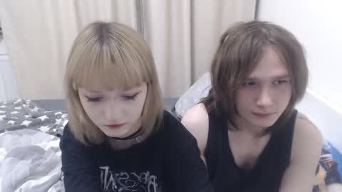 Snapshot of angelofporncouple chatting on 31, 10, 2025 Eva online show from 31, 10, 2025