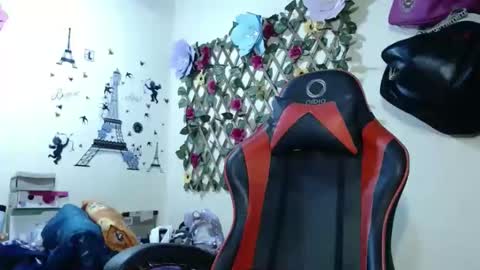 angelsexhotlatin online show from 18, 2, 2025