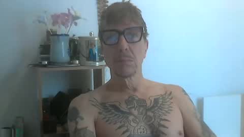 Snapshot of angelsound777 chatting on 6, 11, 2025 angelsound777 online show from 6, 11, 2025