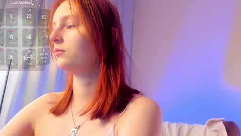 Snapshot of angelwise chatting on 17, 12, 2025 angelwise online show from 17, 12, 2025