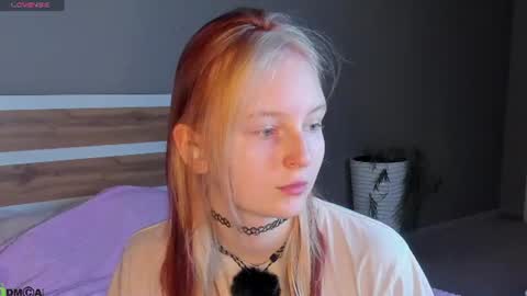 Snapshot of angelwise chatting on 10, 6, 2026 angelwise online show from 10, 6, 2026