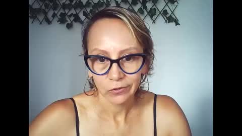 Snapshot of angelycute476334 chatting on 26, 1, 2025 angelycute476334 online show from 26, 1, 2025