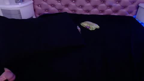 Snapshot of angie99_gh chatting on 15, 2, 2025 Angie online show from 15, 2, 2025