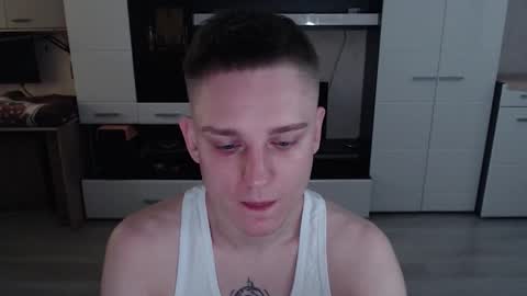 Snapshot of angryzan chatting on 20, 10, 2025 vodka online show from 20, 10, 2025
