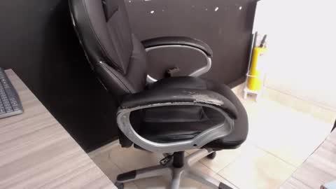 angy online show from 18, 11, 2025