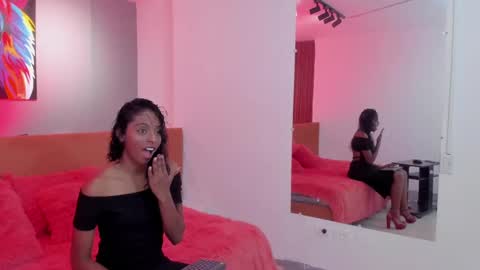 Snapshot of aniie_bby_4u chatting on 19, 9, 2025 Any online show from 19, 9, 2025