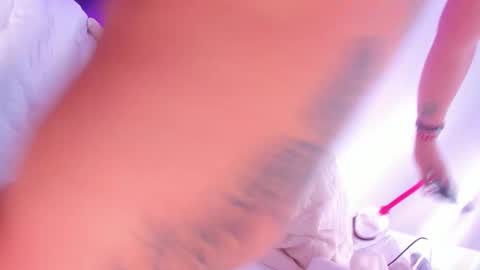 Snapshot of aniiieee_x chatting on 21, 10, 2025 ANIE Broadcasting from 1300 to 2100 online show from 21, 10, 2025