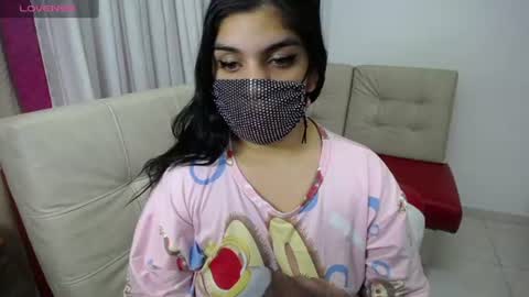 Anissa online show from 6, 8, 2026