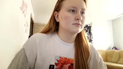 Snapshot of anika_lipps chatting on 21, 9, 2025 Anika online show from 21, 9, 2025