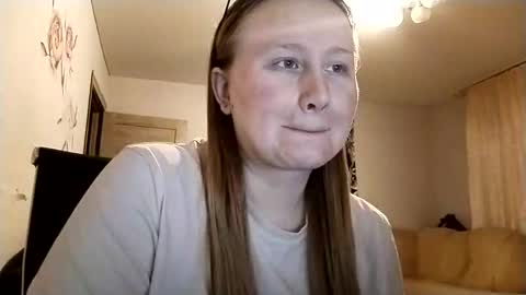 Snapshot of anika_lipps chatting on 1, 12, 2025 Anika online show from 1, 12, 2025