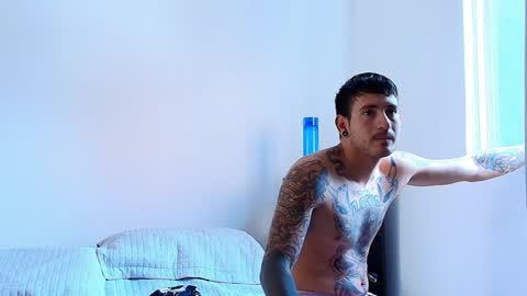 Snapshot of anika_lowen chatting on 13, 12, 2024 Anika And Lowen Your Thumbs Up Are Super Important For Us  online show from 13, 12, 2024