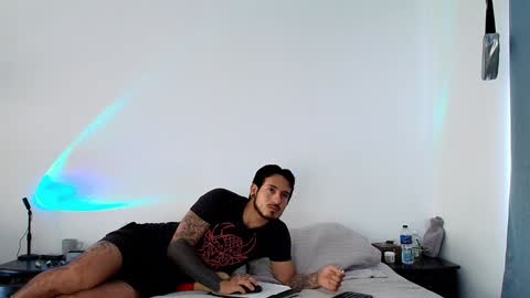 Snapshot of anika_lowen chatting on 27, 1, 2025 Anika And Lowen Your Thumbs Up Are Super Important For Us  online show from 27, 1, 2025