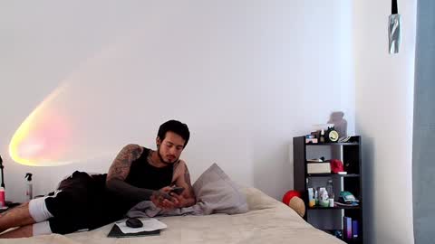 Snapshot of anika_lowen chatting on 4, 2, 2025 Anika And Lowen Your Thumbs Up Are Super Important For Us  online show from 4, 2, 2025