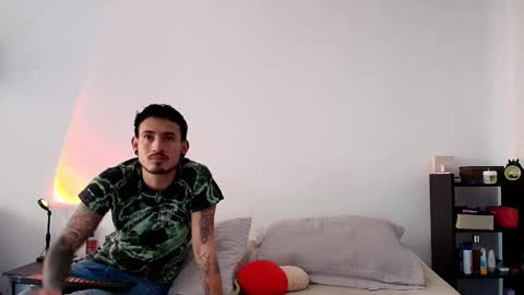 Snapshot of anika_lowen chatting on 26, 2, 2025 Anika And Lowen Your Thumbs Up Are Super Important For Us  online show from 26, 2, 2025