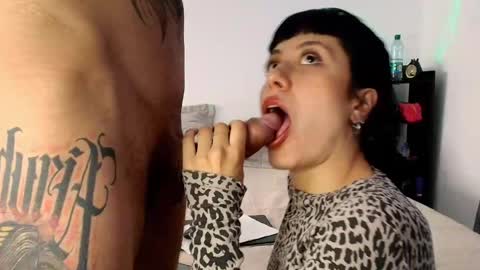 Snapshot of anika_lowen chatting on 3, 3, 2025 Anika And Lowen Your Thumbs Up Are Super Important For Us  online show from 3, 3, 2025