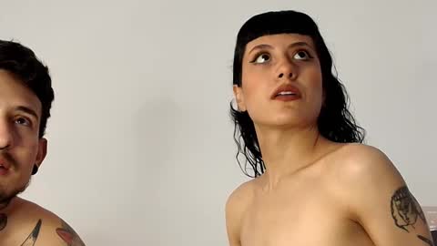 Snapshot of anika_lowen chatting on 7, 3, 2025 Anika And Lowen Your Thumbs Up Are Super Important For Us  online show from 7, 3, 2025