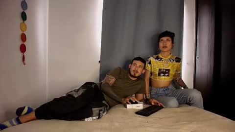 Snapshot of anika_lowen chatting on 23, 9, 2025 Anika And Lowen Your Thumbs Up Are Super Important For Us  online show from 23, 9, 2025