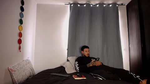 Snapshot of anika_lowen chatting on 11, 10, 2025 Anika And Lowen Your Thumbs Up Are Super Important For Us  online show from 11, 10, 2025