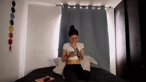 Snapshot of anika_lowen chatting on 14, 10, 2025 Anika And Lowen Your Thumbs Up Are Super Important For Us  online show from 14, 10, 2025