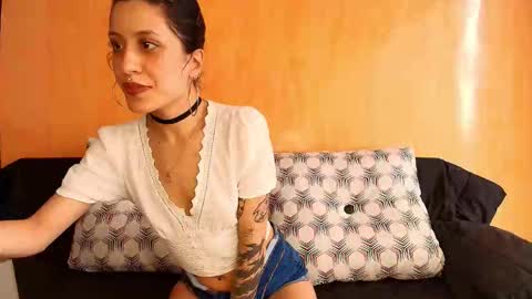 Snapshot of anika_lowen chatting on 2, 12, 2025 Anika And Lowen Your Thumbs Up Are Super Important For Us online show from 2, 12, 2025