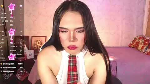 Snapshot of anikkafox chatting on 8, 11, 2025 Nikka online show from 8, 11, 2025