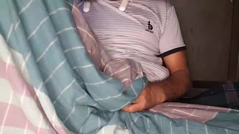 anis4551 online show from 2, 2, 2026