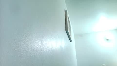 ana independent model online show from 18, 12, 2025