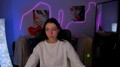 anita_love3 online show from 6, 2, 2026