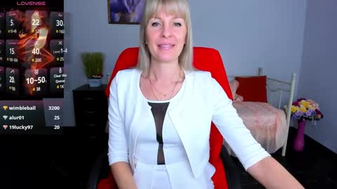 Snapshot of anita_tayson chatting on 6, 3, 2025 Anita online show from 6, 3, 2025