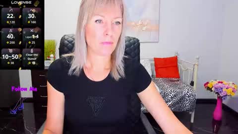 Snapshot of anita_tayson chatting on 26, 11, 2025 Anita online show from 26, 11, 2025