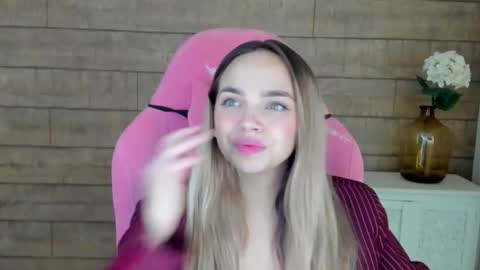 Snapshot of anitaventure chatting on 27, 9, 2025 AnitaVenture online show from 27, 9, 2025