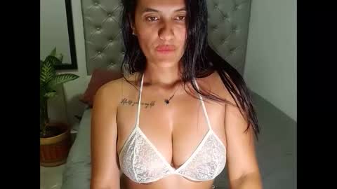 esmeralda online show from 7, 3, 2025