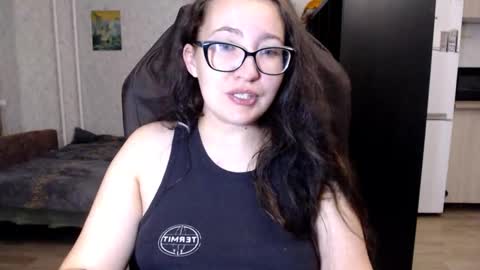 Snapshot of ankey_rayah chatting on 9, 9, 2025 Nameless online show from 9, 9, 2025