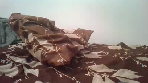 Snapshot of ankushindenmark chatting on 26, 9, 2025 DesiGuy online show from 26, 9, 2025