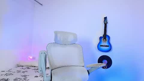 Snapshot of anky_xx chatting on 17, 9, 2025 Anky online show from 17, 9, 2025