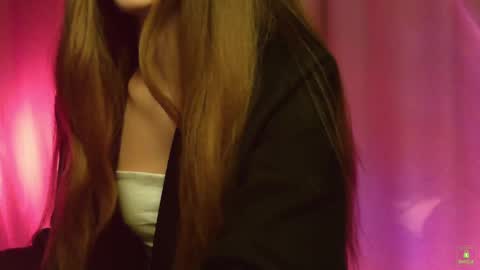 Snapshot of ann_amm chatting on 19, 2, 2025 Anna online show from 19, 2, 2025