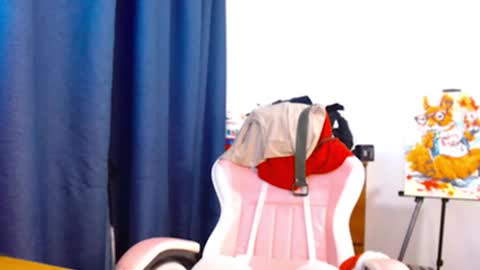 Snapshot of ann_mikele chatting on 4, 10, 2025 Ann online show from 4, 10, 2025