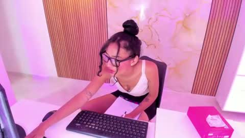 Snapshot of anna2809 chatting on 26, 6, 2026 Ana online show from 26, 6, 2026