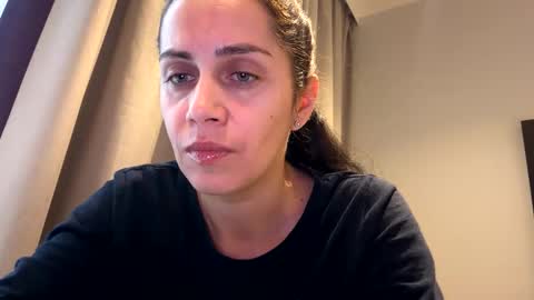 Snapshot of anna___25 chatting on 7, 11, 2025 Anna online show from 7, 11, 2025