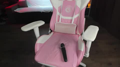 Snapshot of anna_belle3 chatting on 24, 2, 2025 AnnaThe next stream is tomorrow online show from 24, 2, 2025