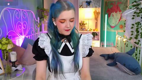 Snapshot of anna_bloom_ chatting on 5, 12, 2024 Violett online show from 5, 12, 2024