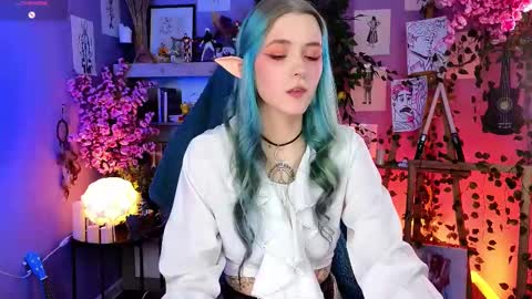 Snapshot of anna_bloom_ chatting on 6, 3, 2025 Violett online show from 6, 3, 2025